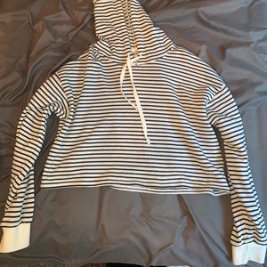 American Eagle Cropped Hoodie